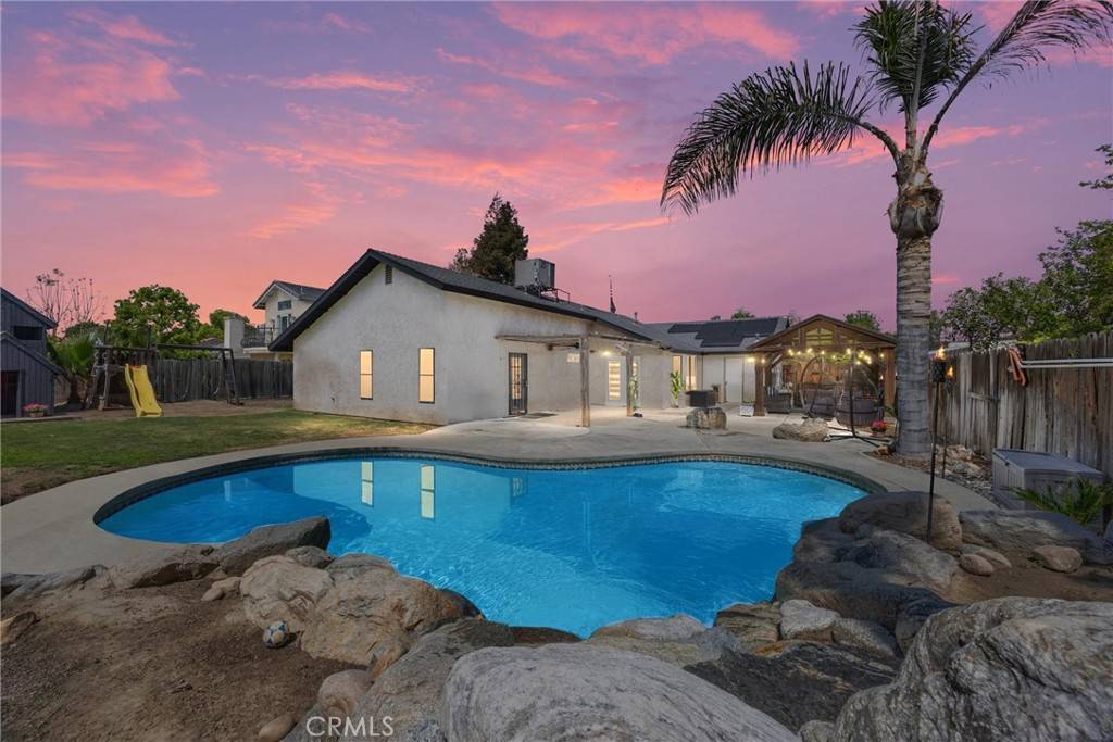 Bakersfield, CA 93314,13805 San Esteban AVE