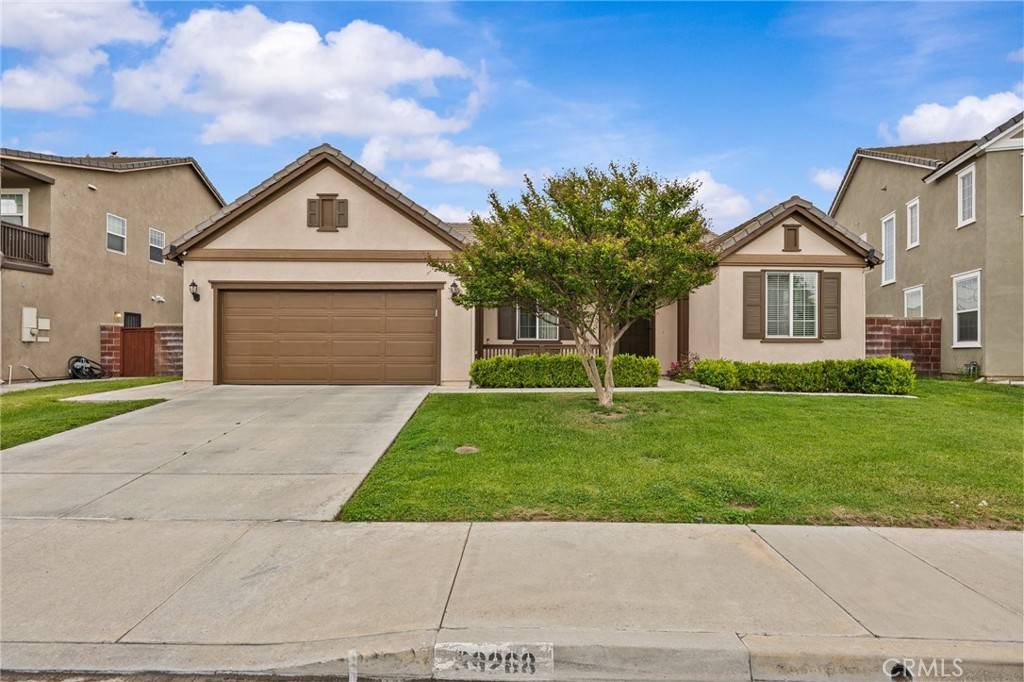 Murrieta, CA 92563,39268 Half Moon CIR