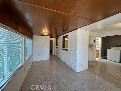 Lake Elsinore, CA 92530,32850 Mesa DR