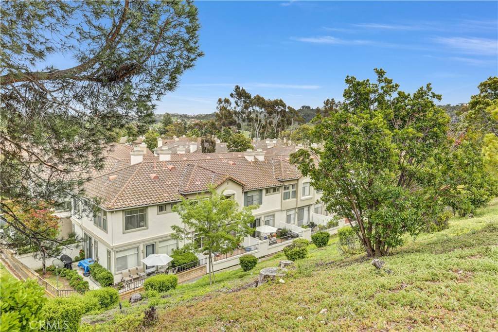 San Diego, CA 92128,12526 Heatherton CT #186