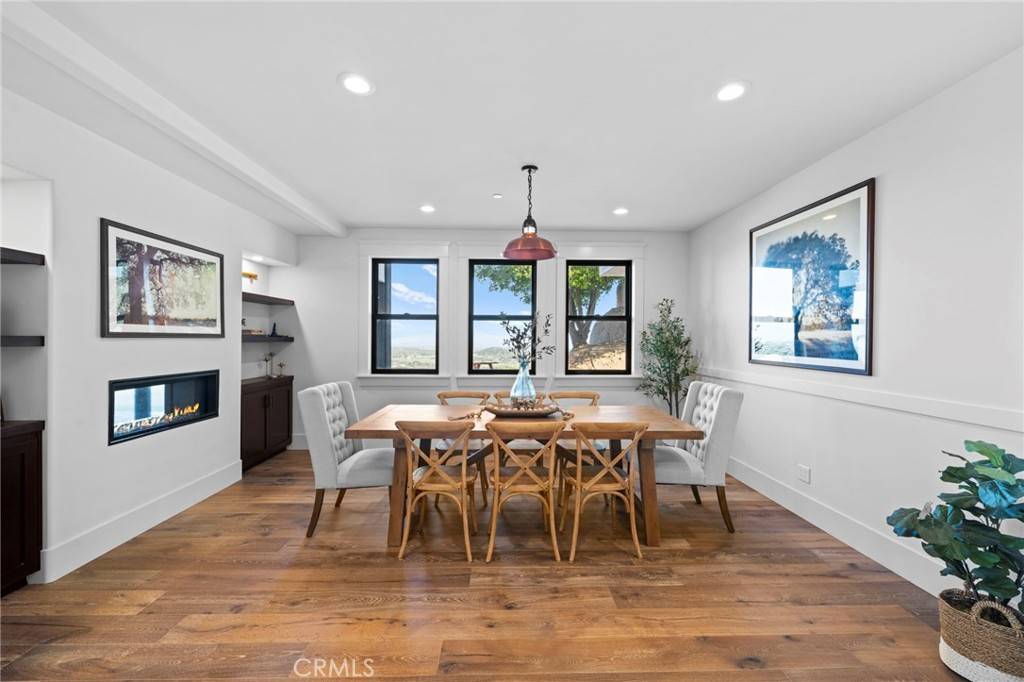 41950 Hacienda Dr Murrieta, CA 92562