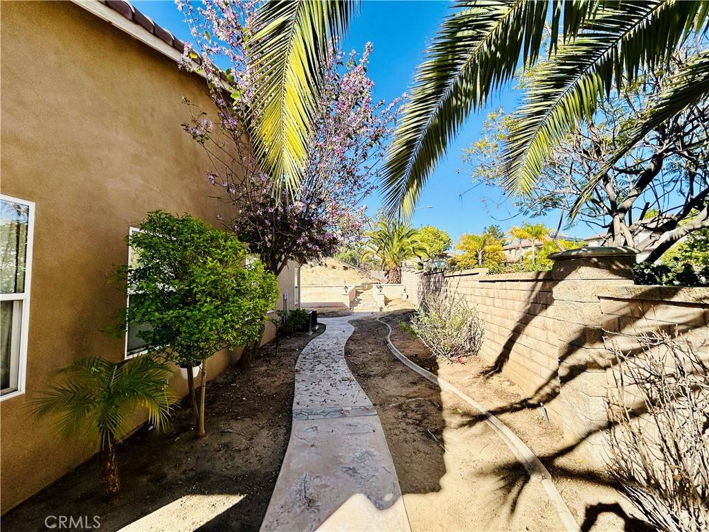 Murrieta, CA 92563,38728 Falkirk DR