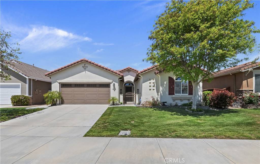 Murrieta, CA 92563,30392 Ambercorn DR