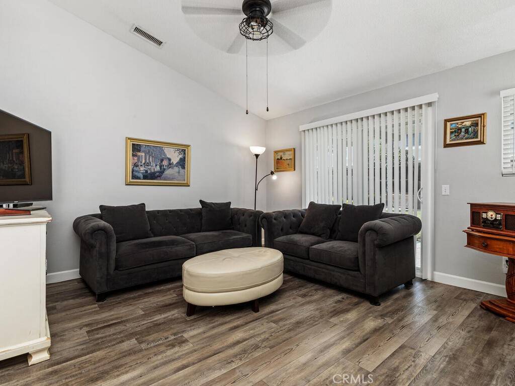 Murrieta, CA 92562,41187 Via Cedro