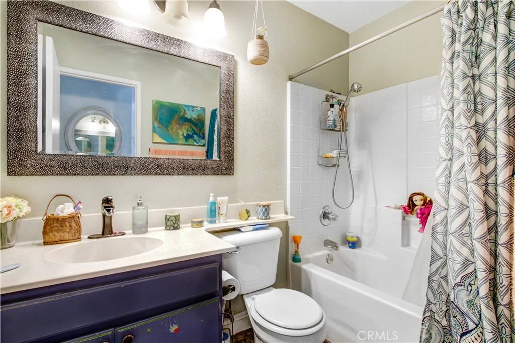 Perris, CA 92571,1180 Hampton PL