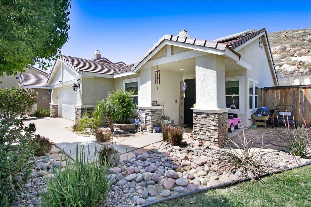 Perris, CA 92571,1180 Hampton PL