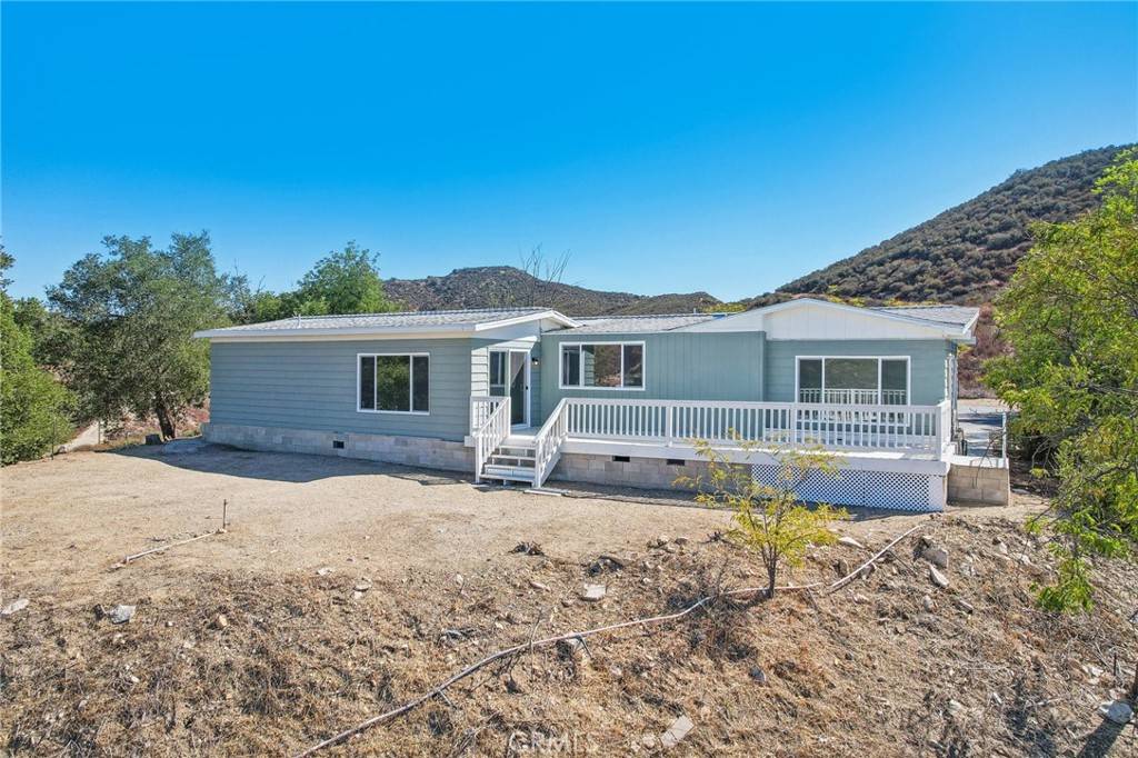 Wildomar, CA 92595,24301 Oak Circle DR