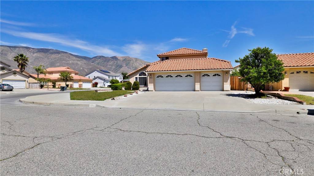 San Jacinto, CA 92583,1423 Calle San Sebastian