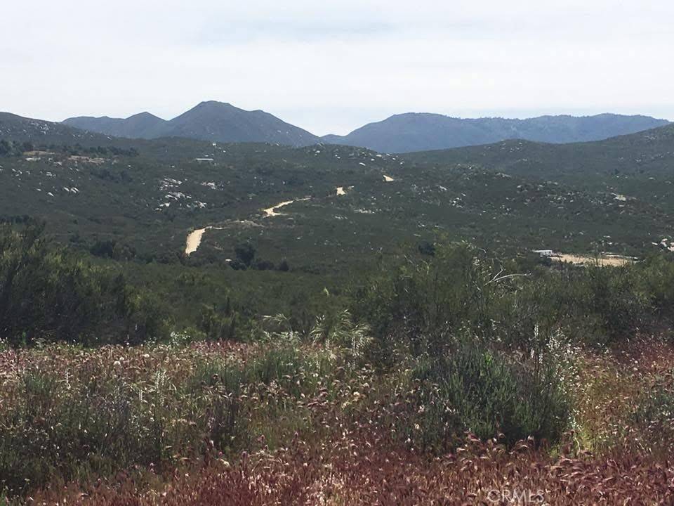 Hemet, CA 92544,7 Willow Creek RD