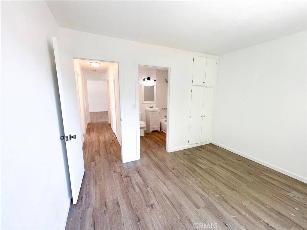 Ontario, CA 91764,1068 E J ST