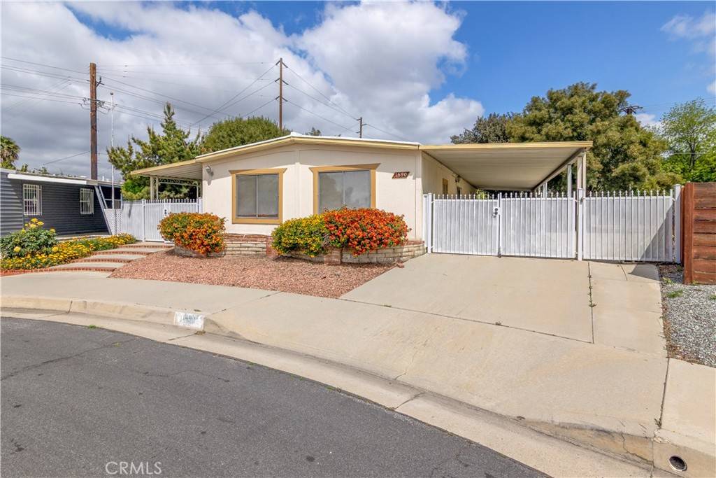 Hemet, CA 92543,1690 Carlotta DR