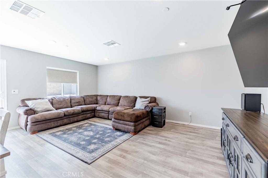 Winchester, CA 92596,30779 Le Baron CT