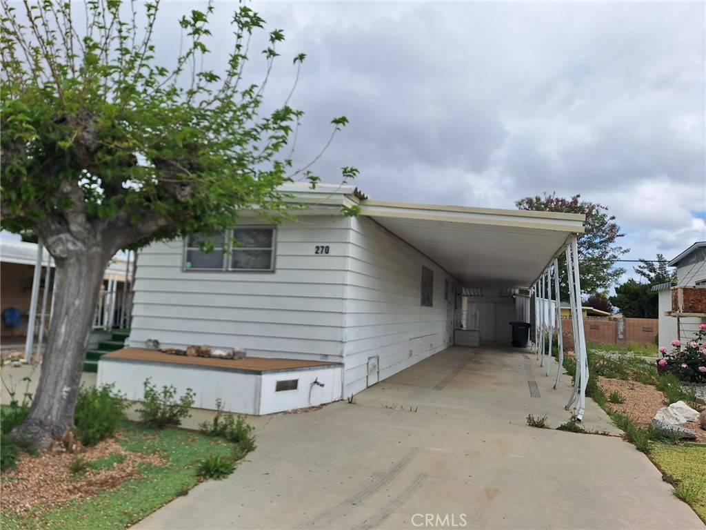 Hemet, CA 92543,270 Santa Clara CIR