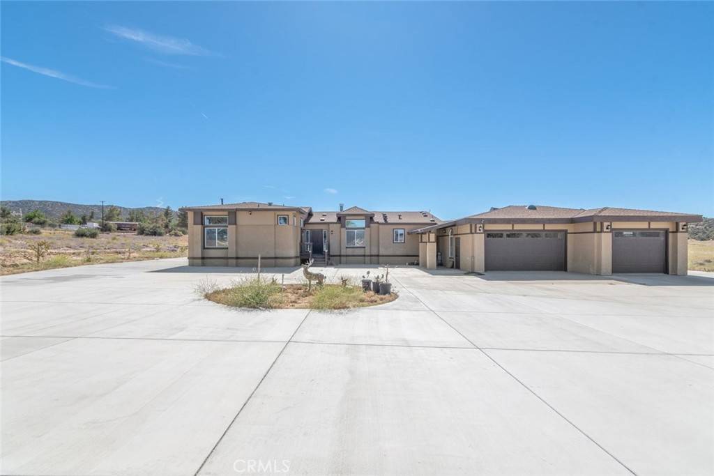Anza, CA 92539,61110 Coyote Canyon RD