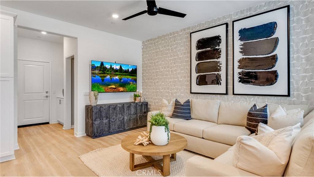 Ontario, CA 91762,2831 E Schumacher Paseo