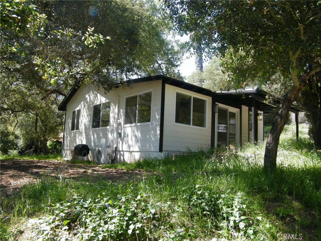 Valley Center, CA 92082,26210 N Lake Wohlford RD #B