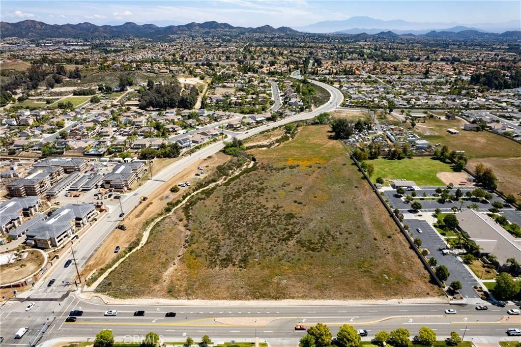 Murrieta, CA 92562,23730 Washington Ave.