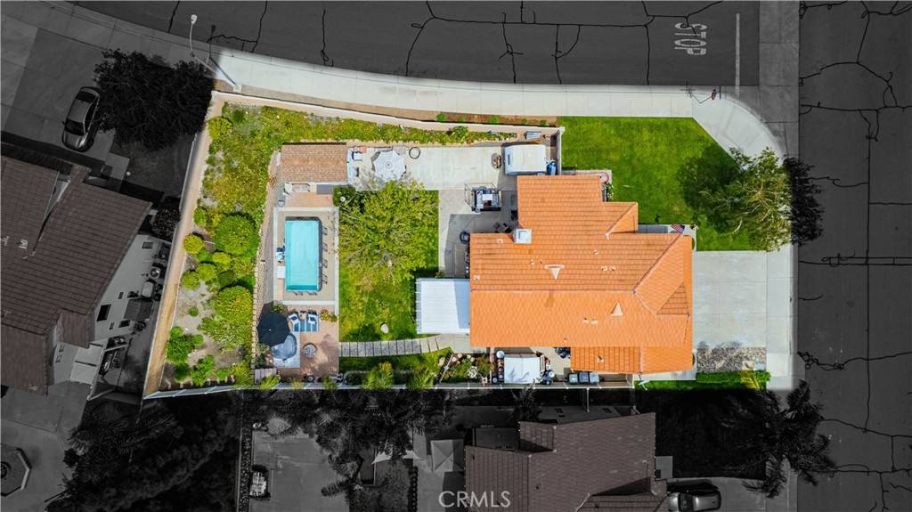 Lake Elsinore, CA 92530,29385 N Lake DR