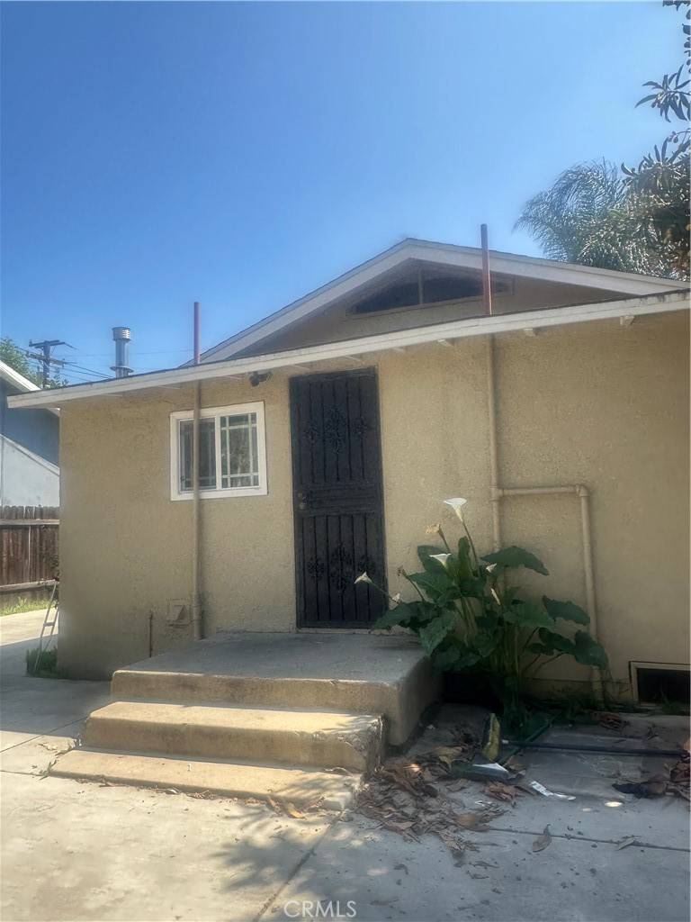 Covina, CA 91723,257 W Hampton CT