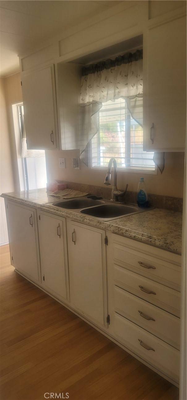 Hemet, CA 92543,1536 STATE #129