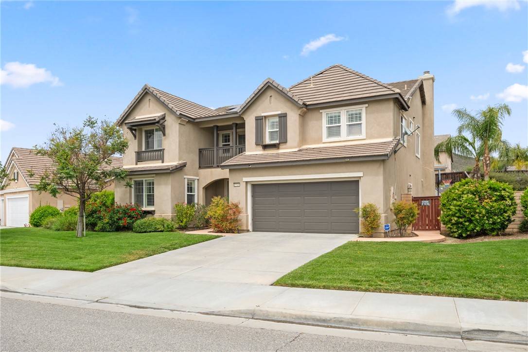 Menifee, CA 92584,28638 Queensland DR