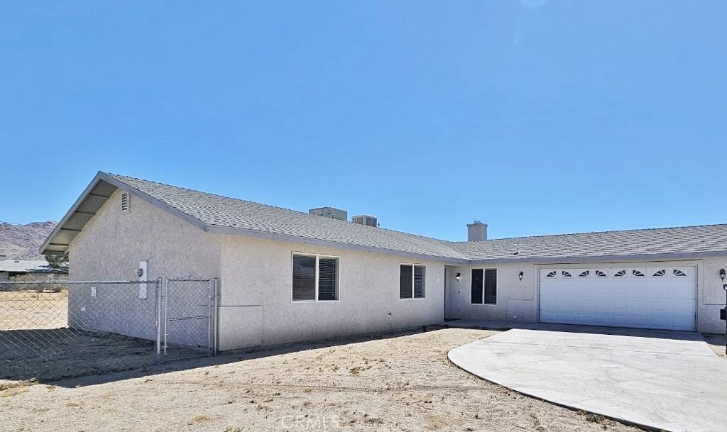 29 Palms, CA 92277,74209 Cactus DR