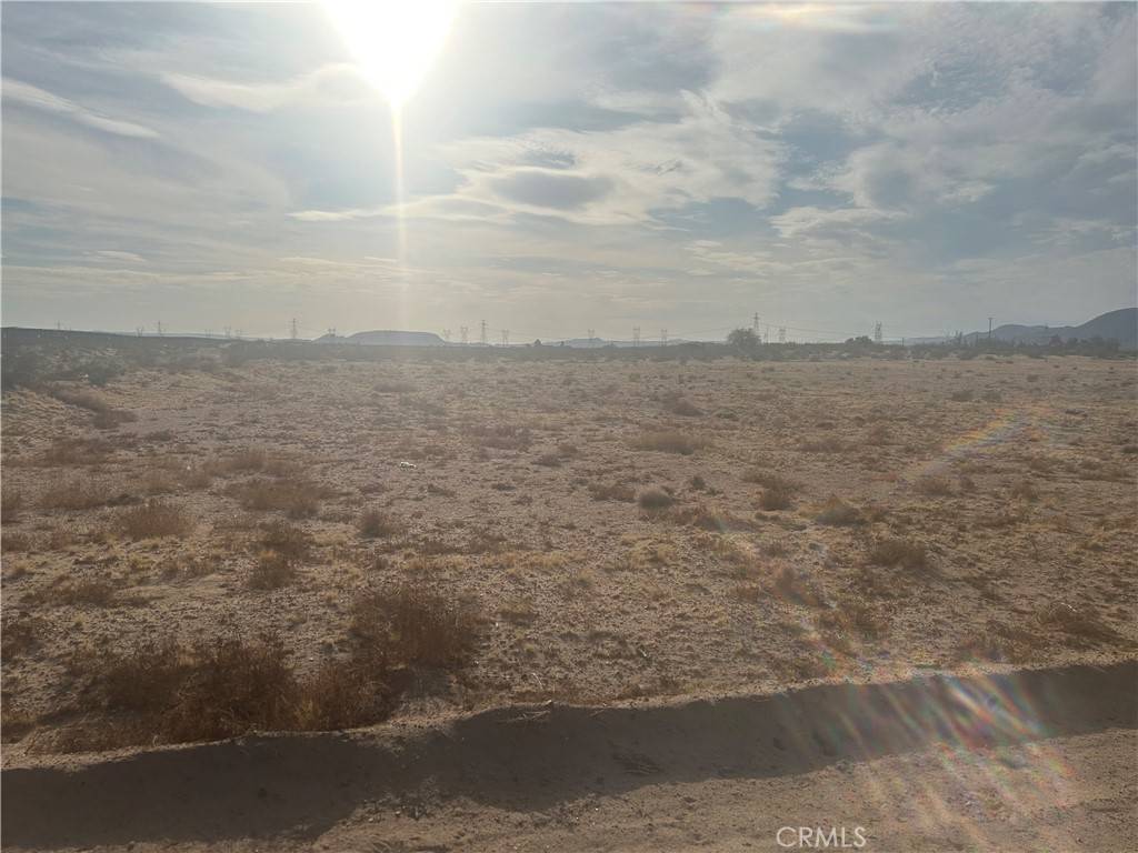 Newberry Springs, CA 92365,40626 Valley Center RD