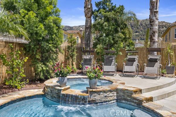 Fallbrook, CA 92028,3871 Lake Park ST