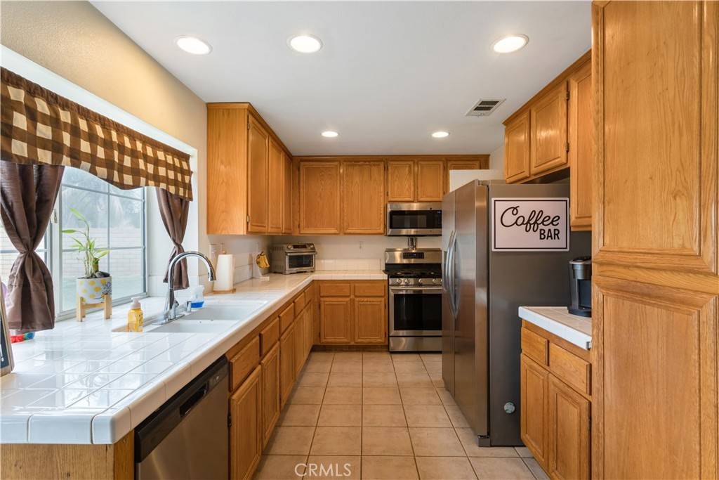 Beaumont, CA 92223,919 Willmont WAY