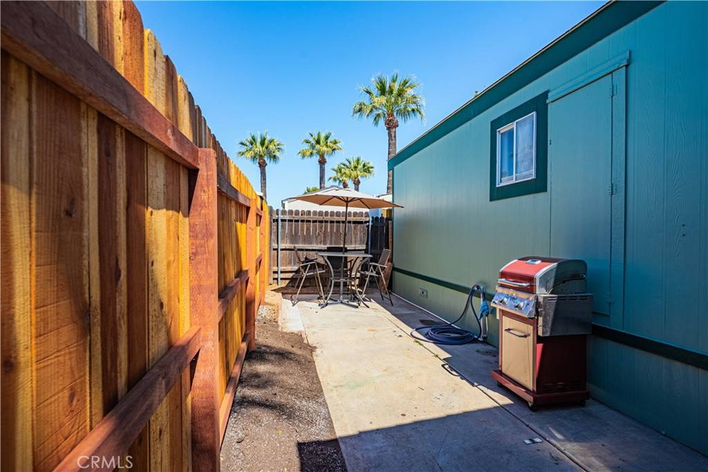 Lake Elsinore, CA 92530,15980 Grand Ave #T11