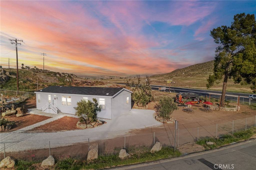 Hemet, CA 92545,26220 Calvert ave