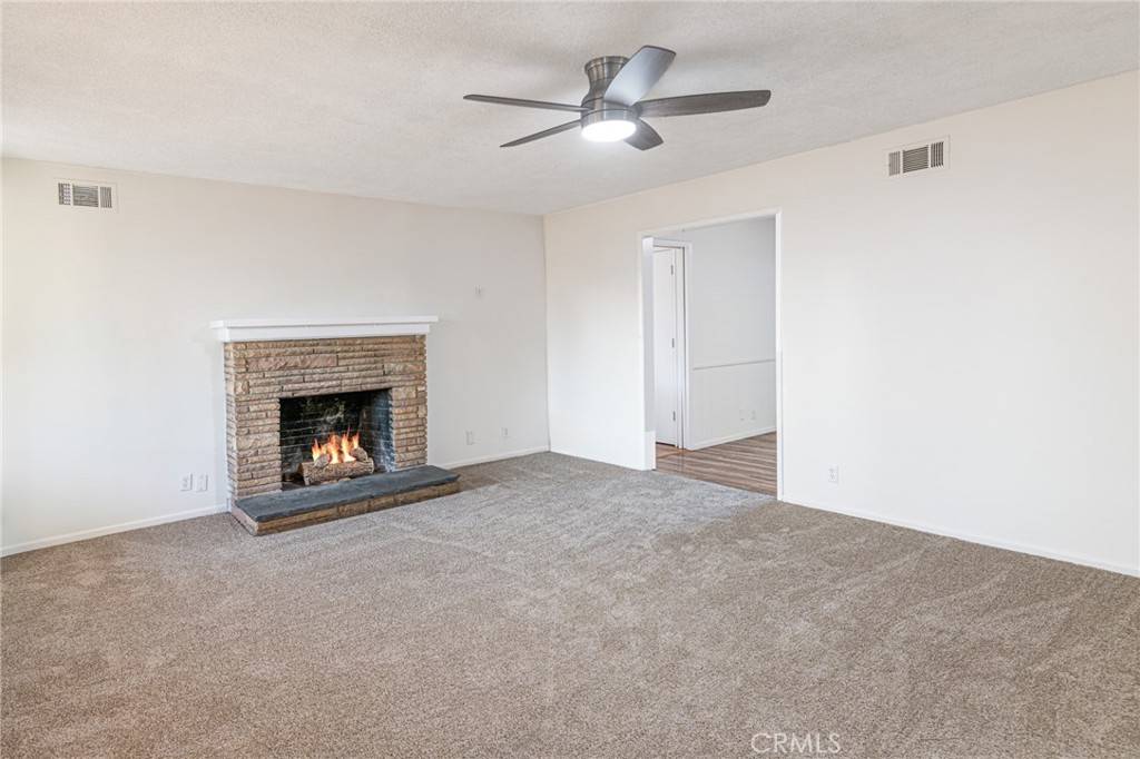 Hemet, CA 92543,530 S Harvard ST