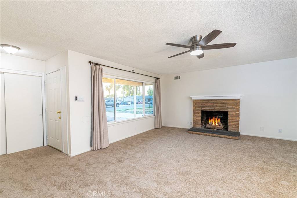 Hemet, CA 92543,530 S Harvard ST