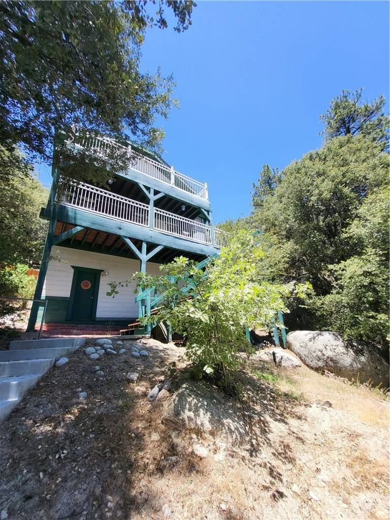 Idyllwild, CA 92549,53620 Jeffery Pine RD