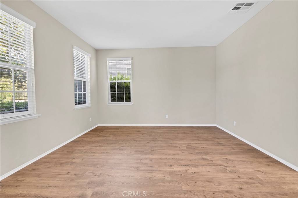 Temecula, CA 92591,39992 Pasadena DR