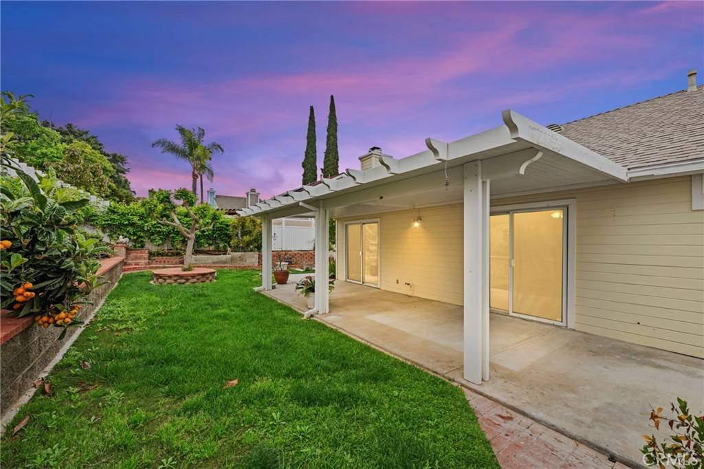 Fallbrook, CA 92028,522 Shady Glen DR
