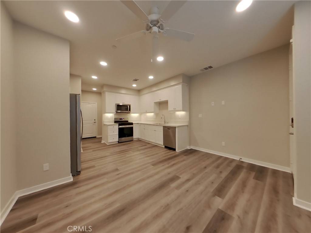 Wildomar, CA 92595,24677 Tesoro CT