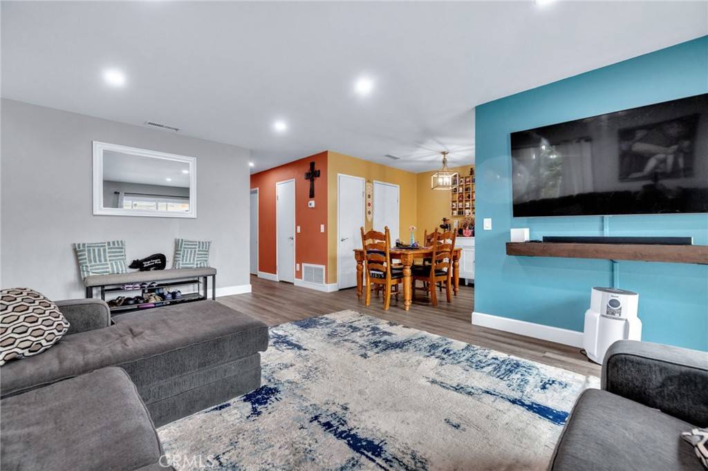 El Cajon, CA 92021,411 Danny ST