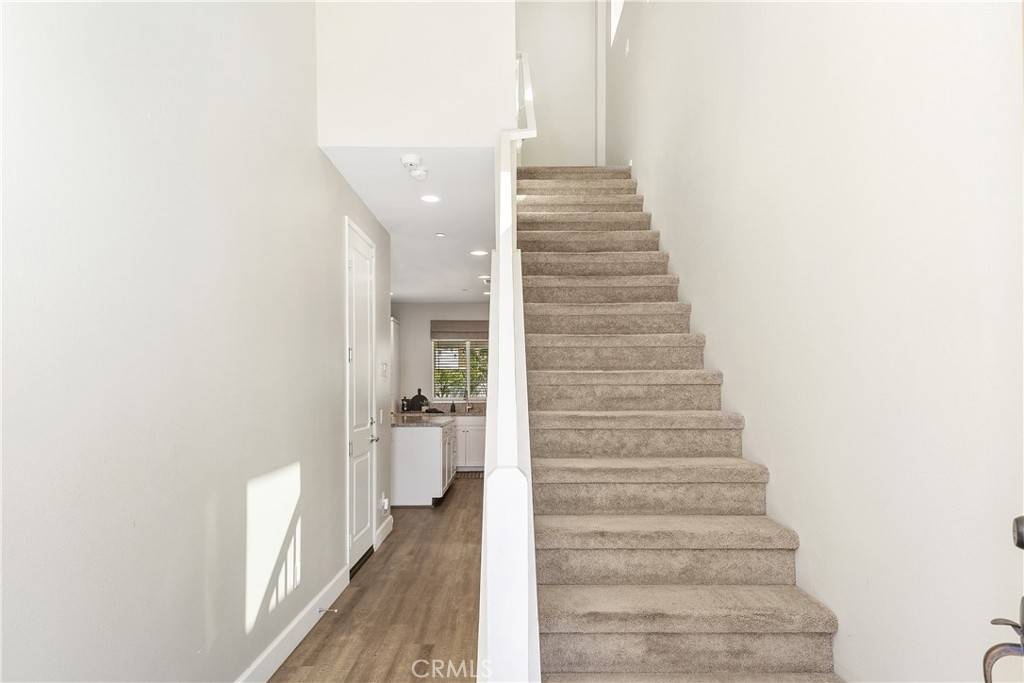 Murrieta, CA 92563,30589 Ticonderoga CT