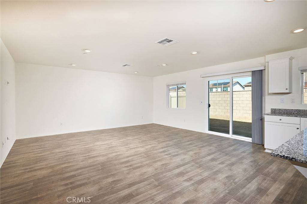 Winchester, CA 92596,30552 Genesis CT