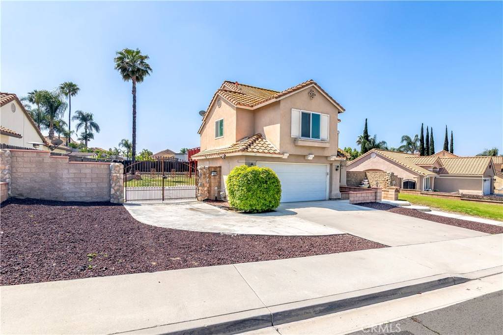 Riverside, CA 92508,19543 Kinnow LN
