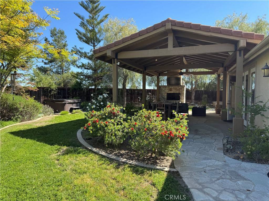Murrieta, CA 92563,36702 Doreen DR