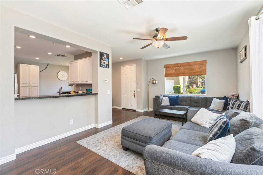 Murrieta, CA 92562,27435 Larabee CT #2