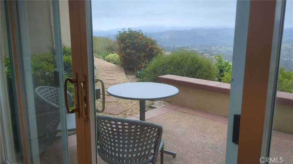 Fallbrook, CA 92028,3335 Red Mountain Heights DR