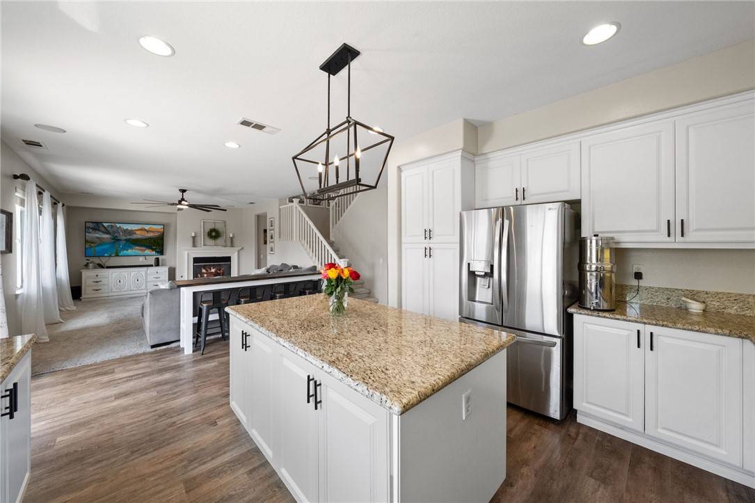 Temecula, CA 92592,32809 Trini CT