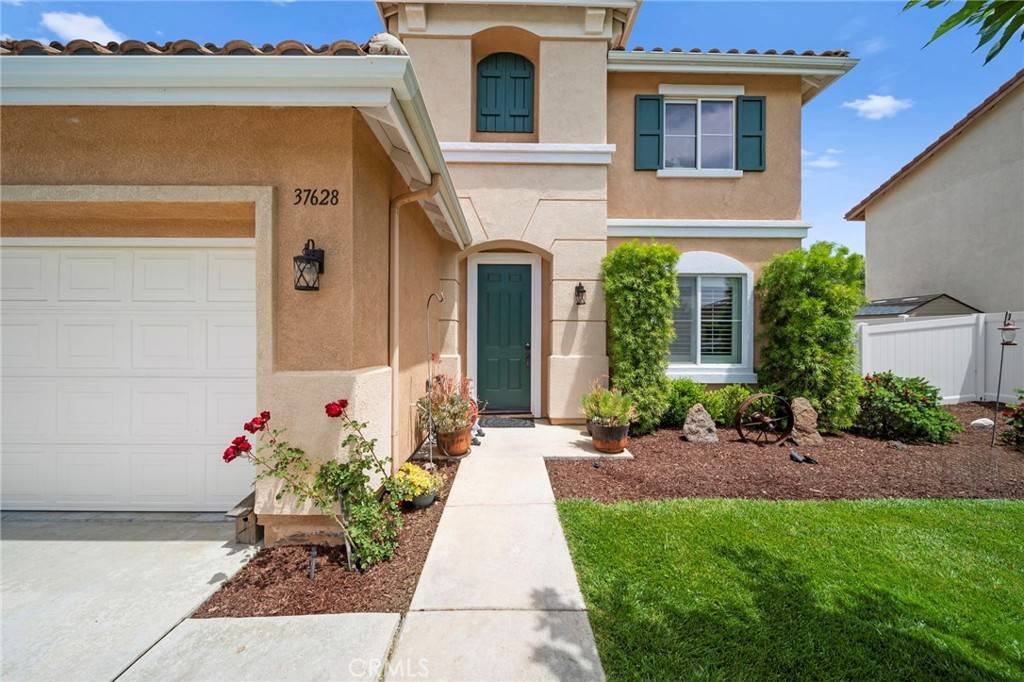 Murrieta, CA 92563,37628 Flora CT