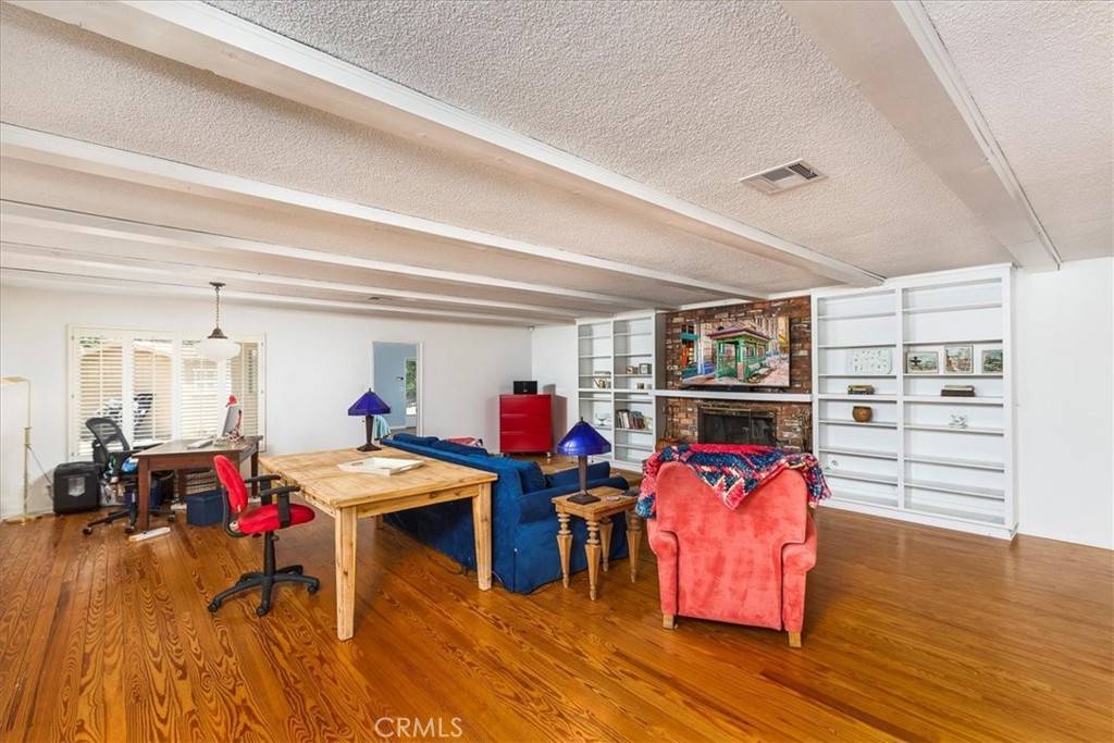 Fallbrook, CA 92028,40057 S Shore RD