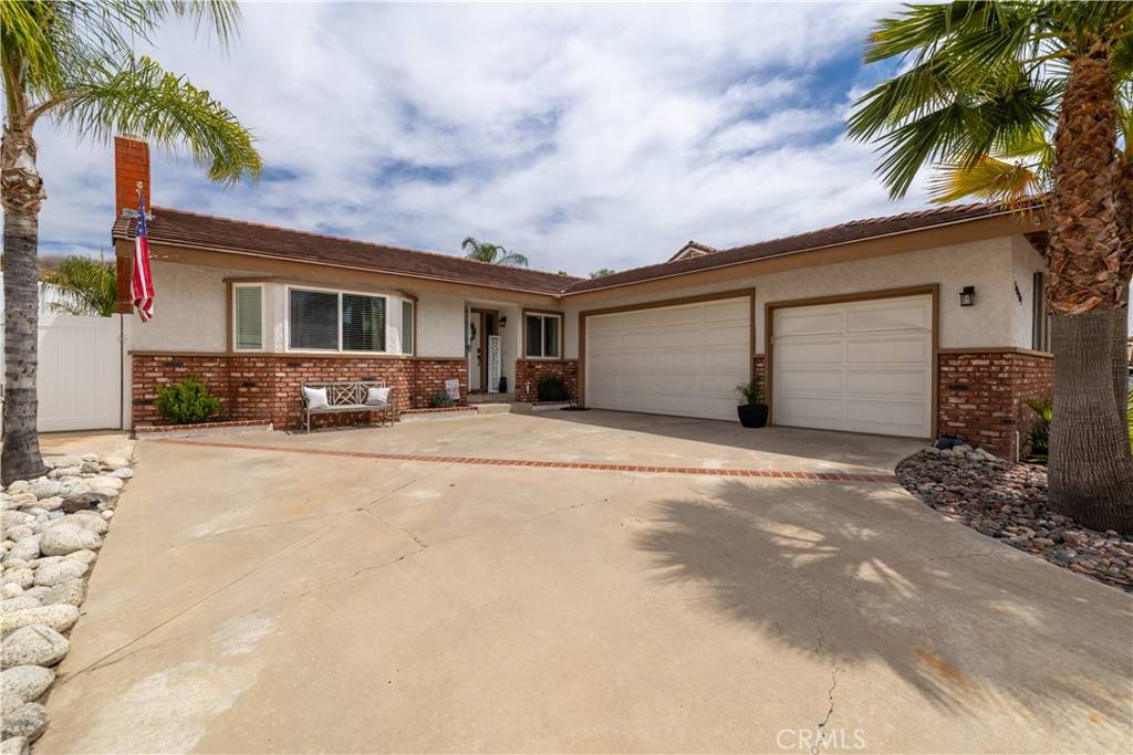 Canyon Lake, CA 92587,30189 Longhorn DR