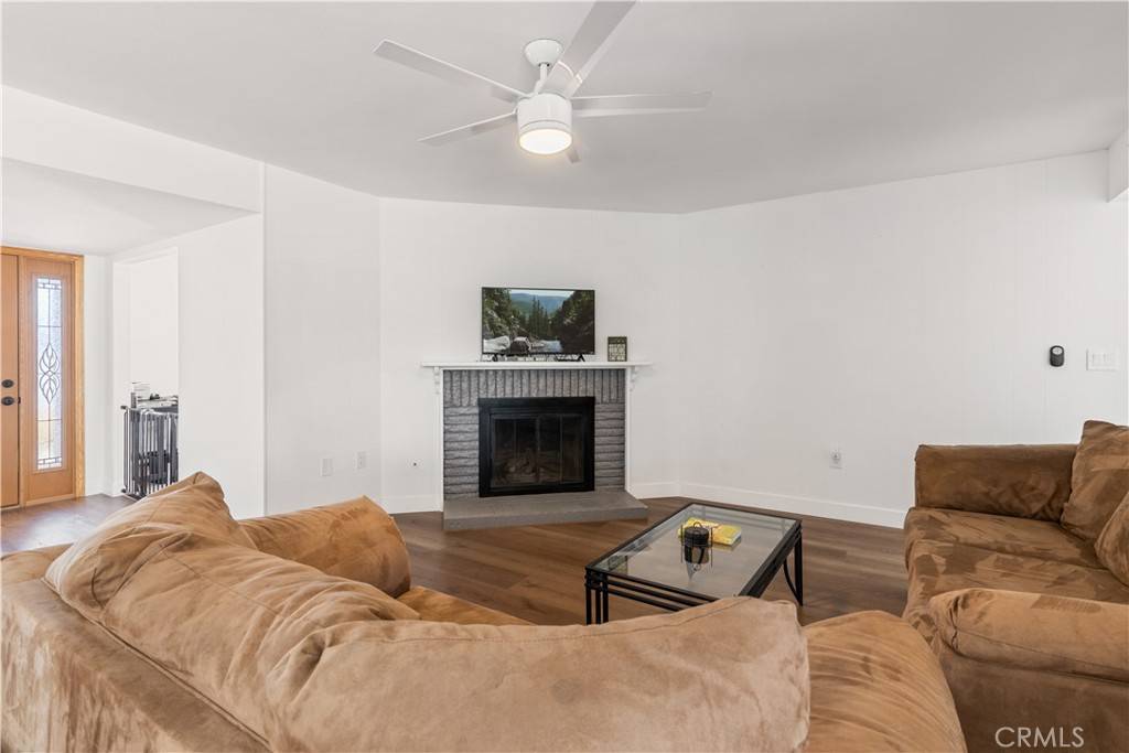Menifee, CA 92586,26511 Fordham DR