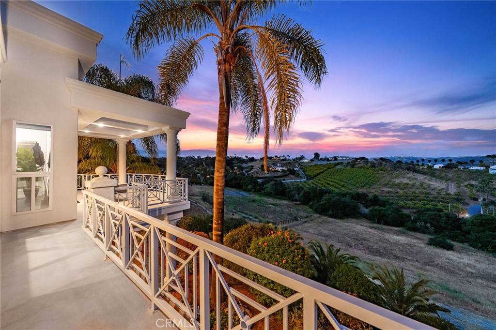 Fallbrook, CA 92028,4462 Fallsbrae RD